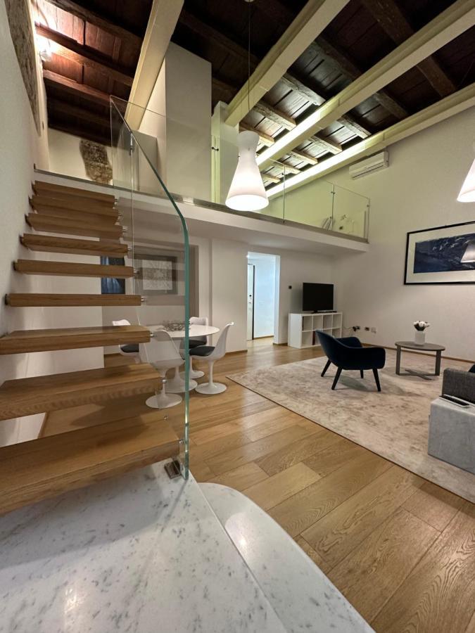 Elegante Appartamento Borgo San Jacopo Florence Exterior photo